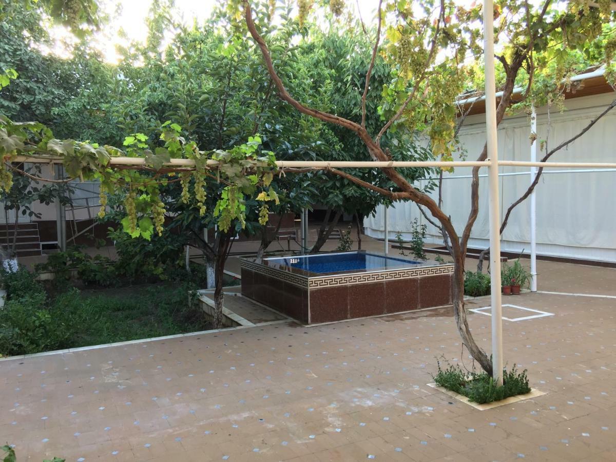 Munis Hotel Samarkand Exterior foto